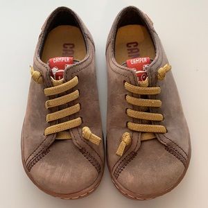NWOT Camper Brown Leather Shoes